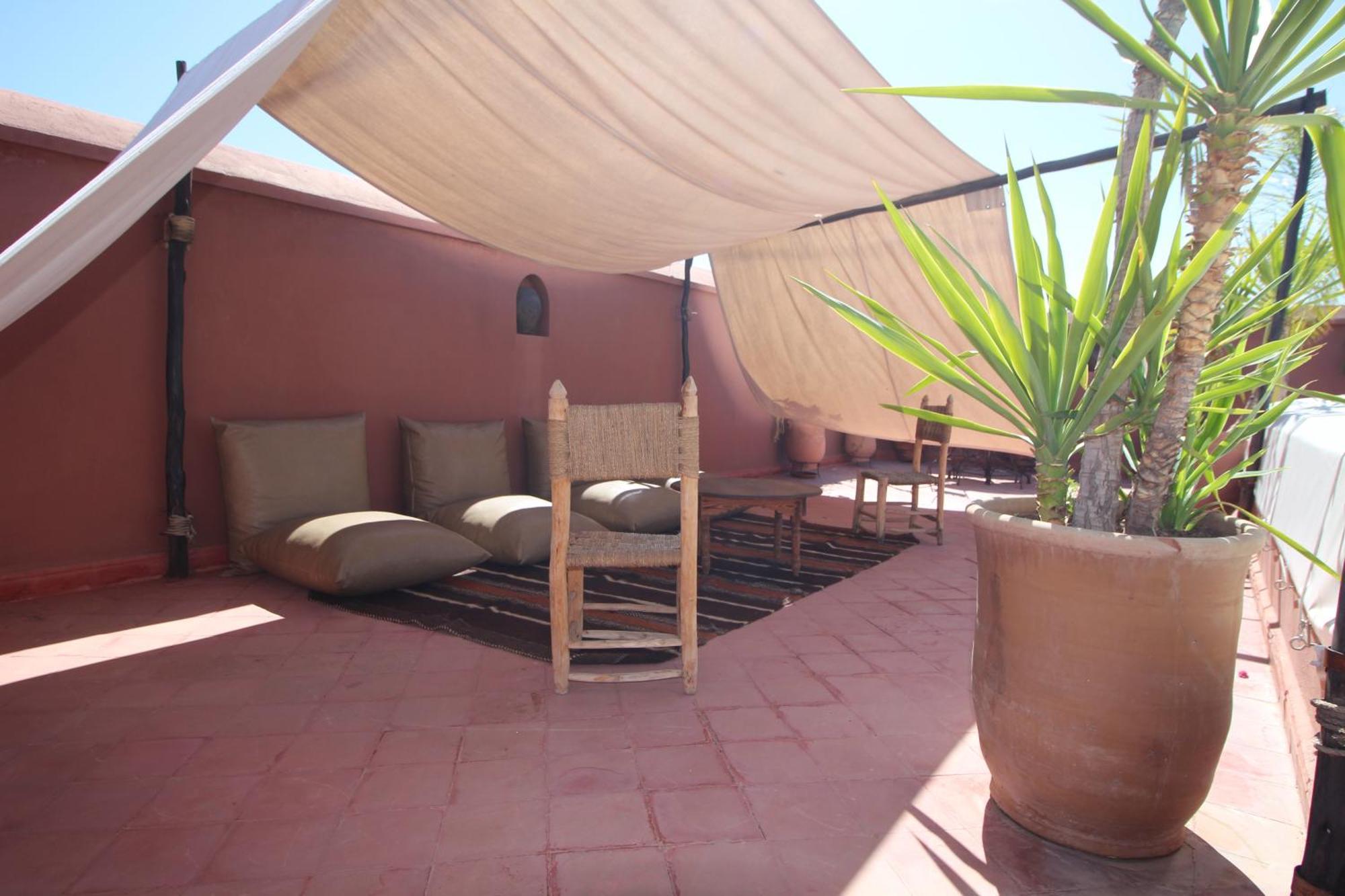 Riad Dar El Gnaouia Marrakesh Exterior photo